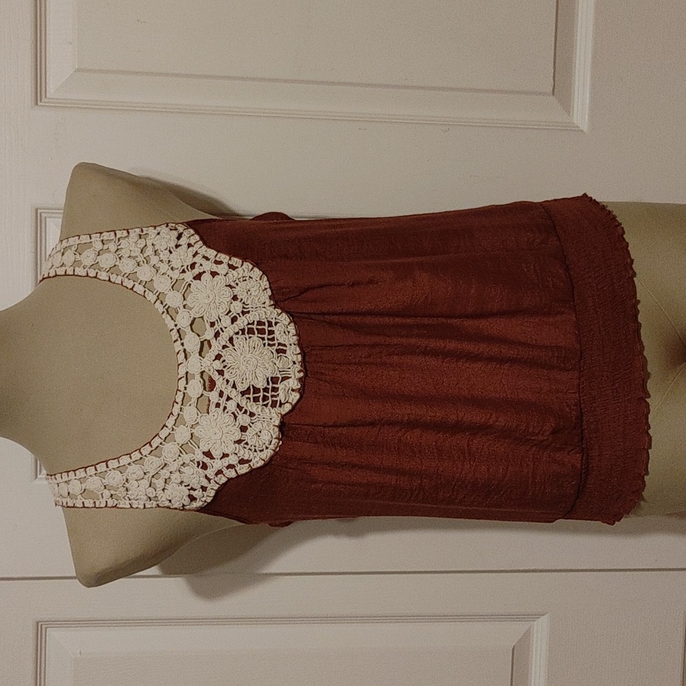 🧸 Edge Top